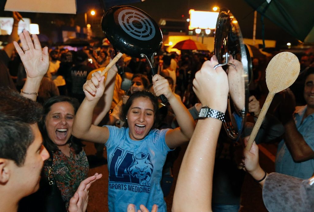 Miami pot and pan celebration